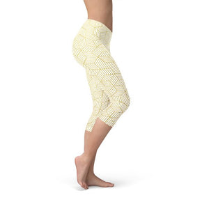 Womens White Capri Leggings w/ Geometric Cubes